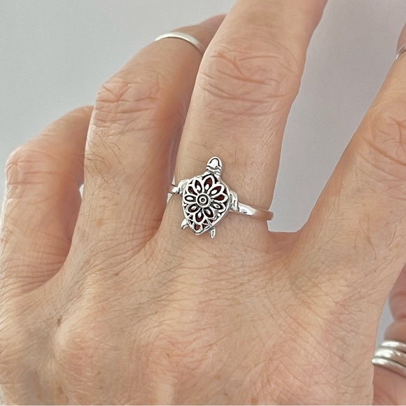 Sterling Silver Mandala Turtle Ring, Sea Ring, Animal Ring, Flower Ring - Picture 1 of 13